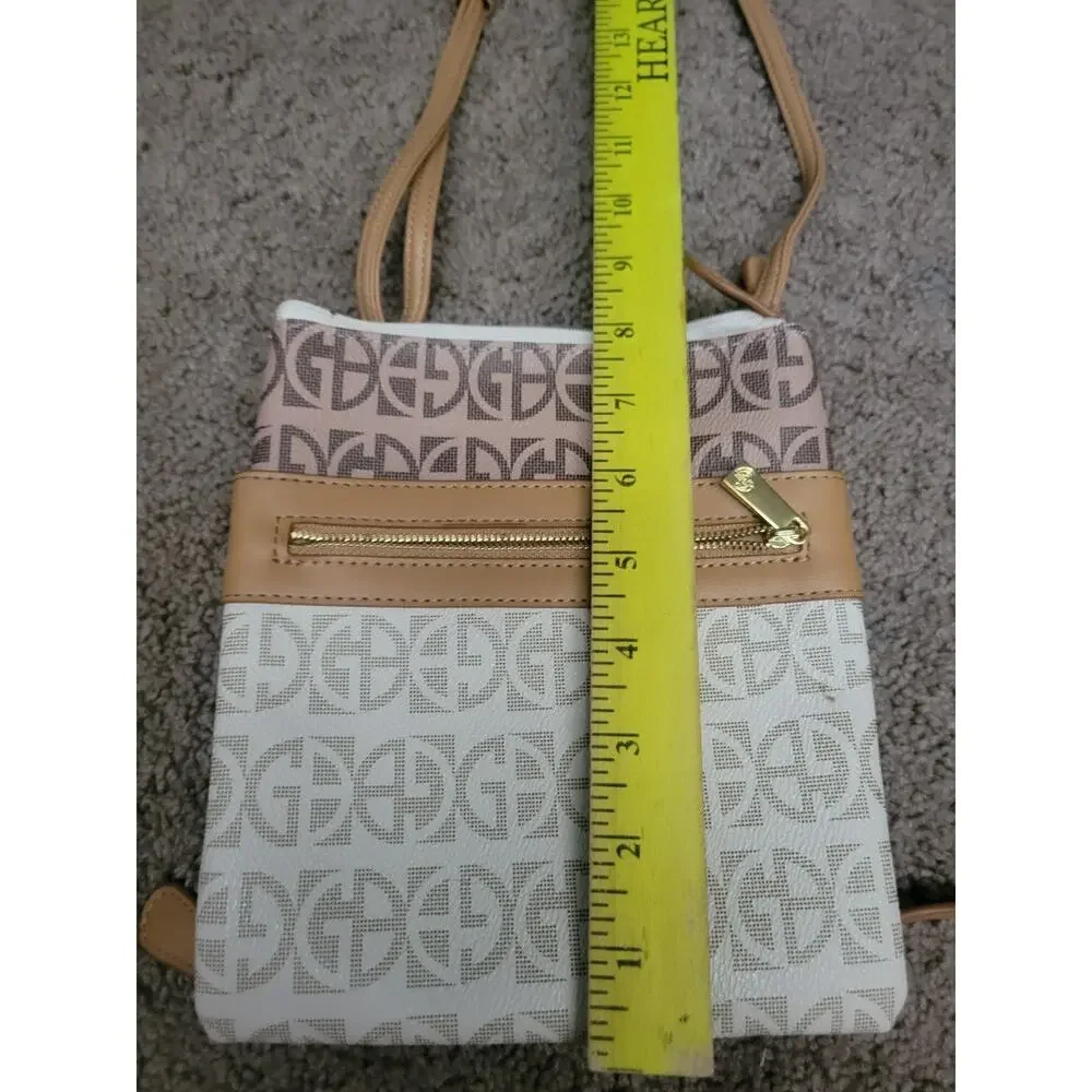 GIANI BERNINI Block Signature Dasher Crossbody Bag - Ivory/Taupe